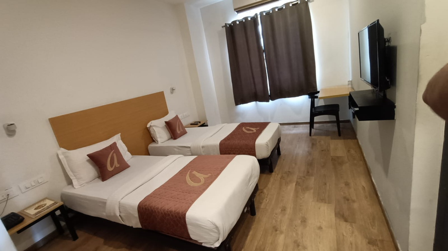 astra hotel and suites sarjapura road near wipro