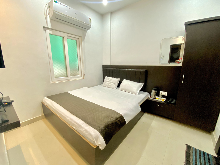 Butterfly Inn,,2 star