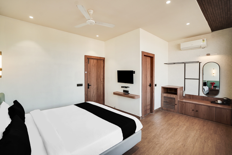 super townhouse arvind marg pachamarhi