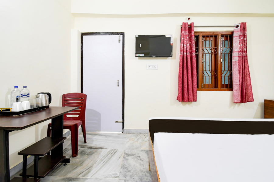 super hotel o khandagiri near dn regalia mall