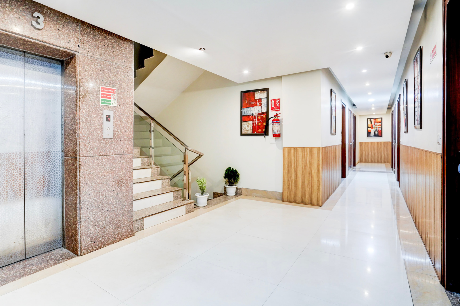 super townhouse sector 122 noida