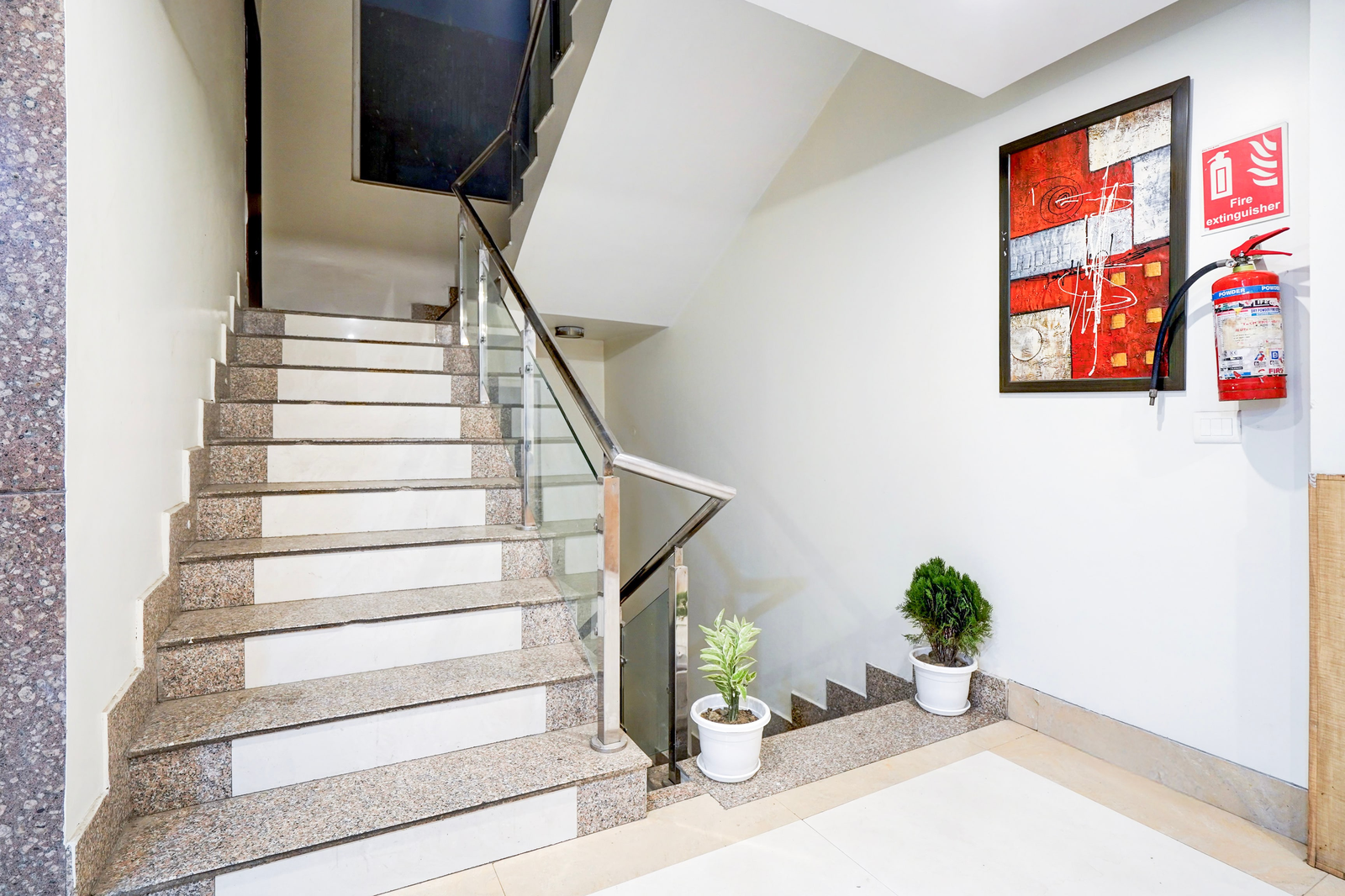 super townhouse sector 122 noida