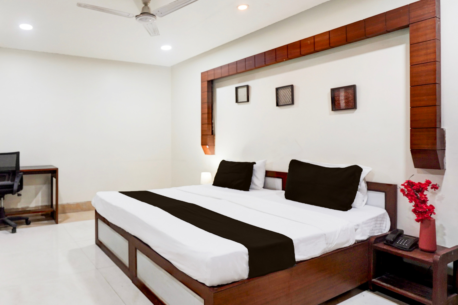 super townhouse sector 122 noida