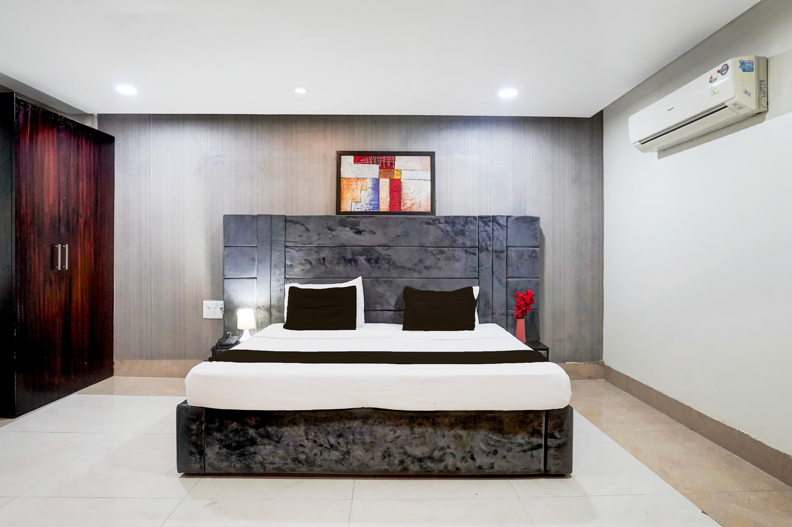 super townhouse sector 122 noida