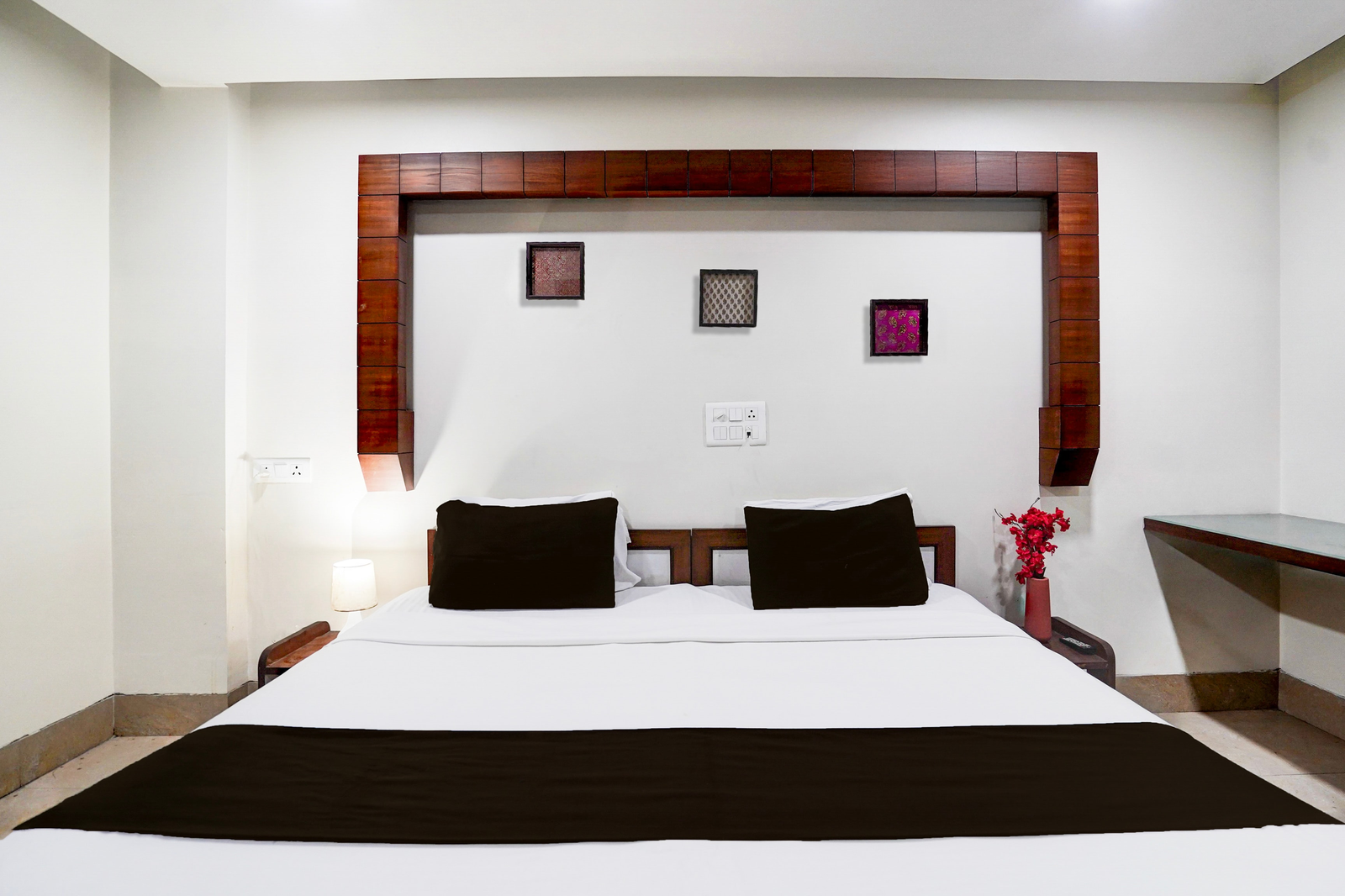 super townhouse sector 122 noida