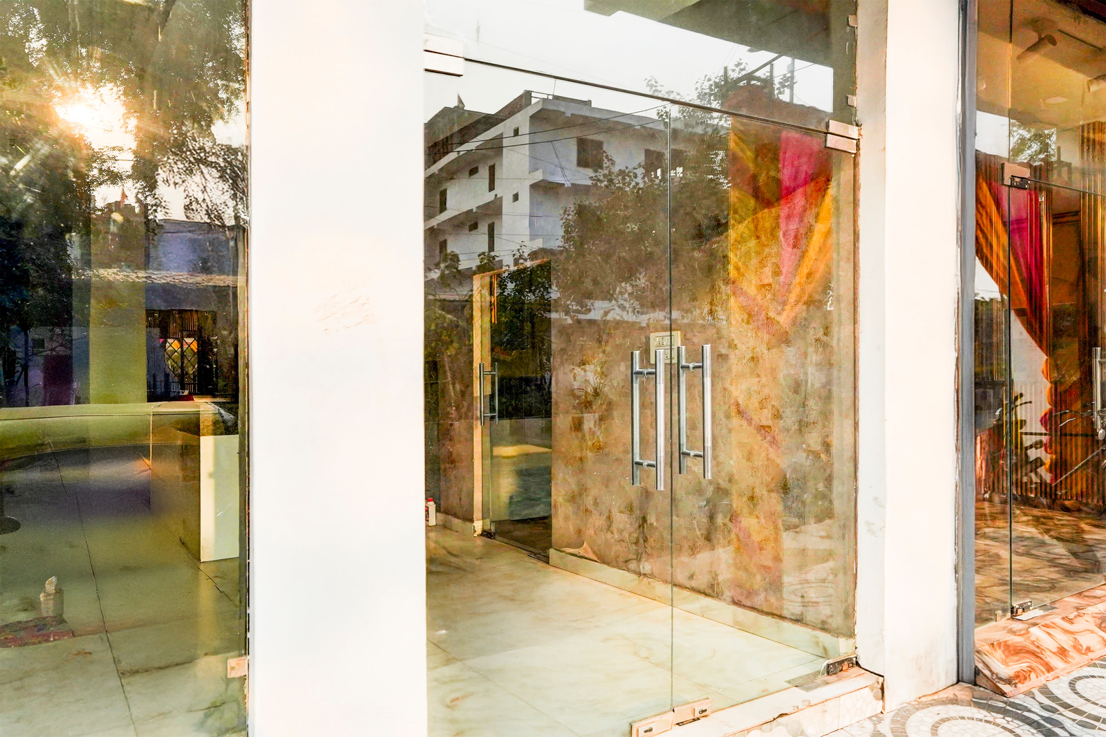 Super Collection O Dallupura Road Noida,,3 star