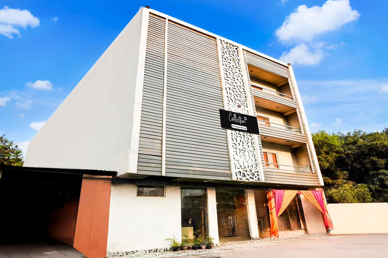 super collection o dallupura road noida