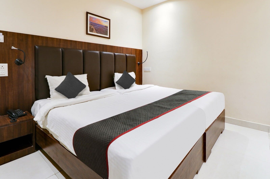 Townhouse Anantapur Near Srikantam Circle,,3 star