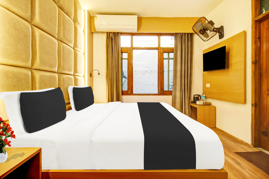 super townhouse rajbagh formerly hotel modern