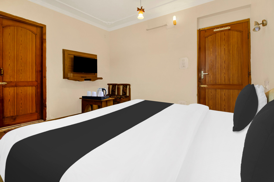 super townhouse rajbagh formerly hotel modern
