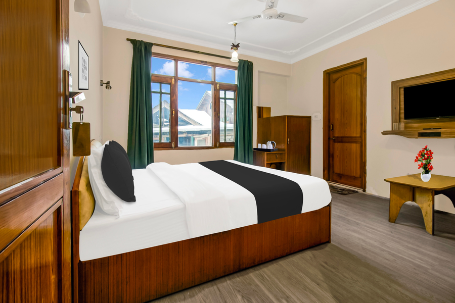 super townhouse rajbagh formerly hotel modern