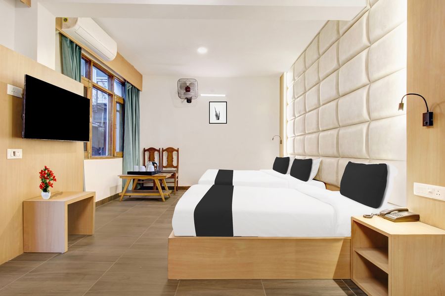 super townhouse rajbagh formerly hotel modern
