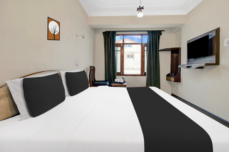 super townhouse rajbagh formerly hotel modern