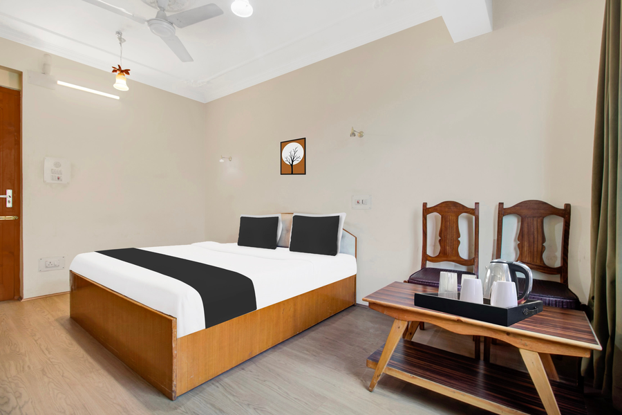 super townhouse rajbagh formerly hotel modern