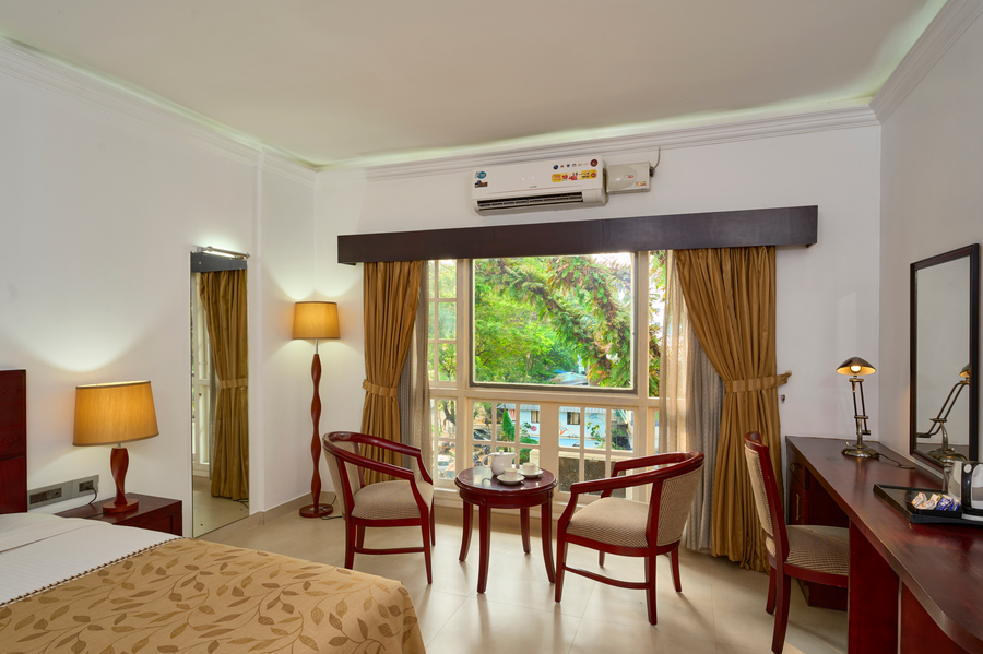 no 18 hotel