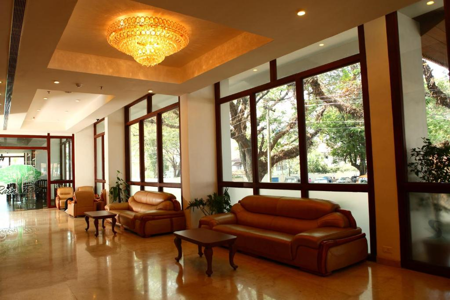 no 18 hotel