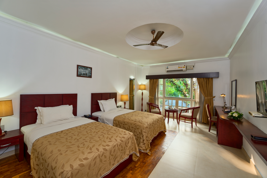 no 18 hotel