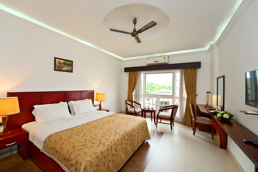 no 18 hotel