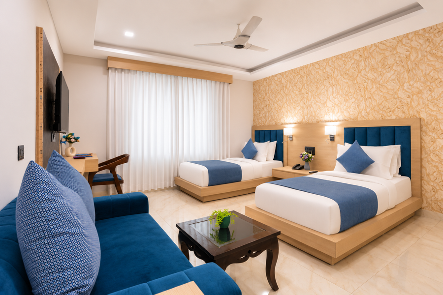 hotel holiday grand near expo mart