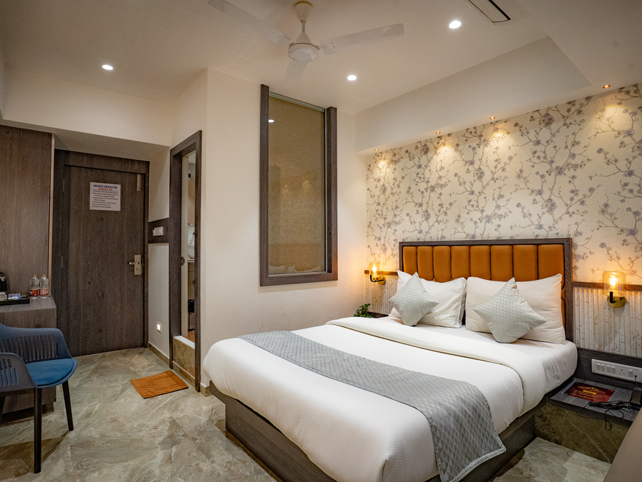 hotel spencer kharghar navi mumbai