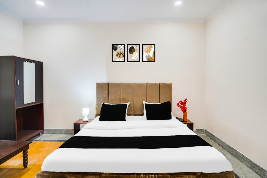 super collection o civil lines prayagraj