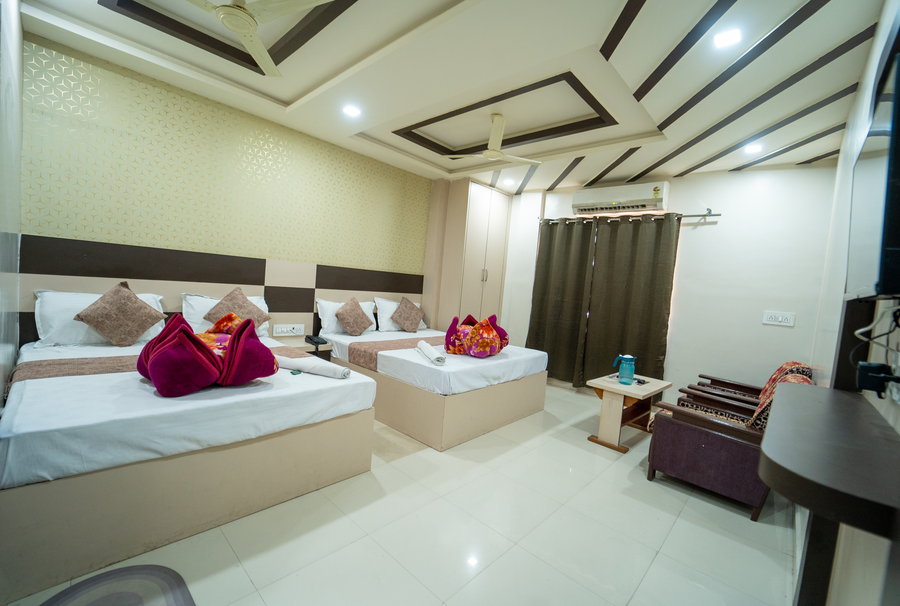 hotel siddhi vinayak