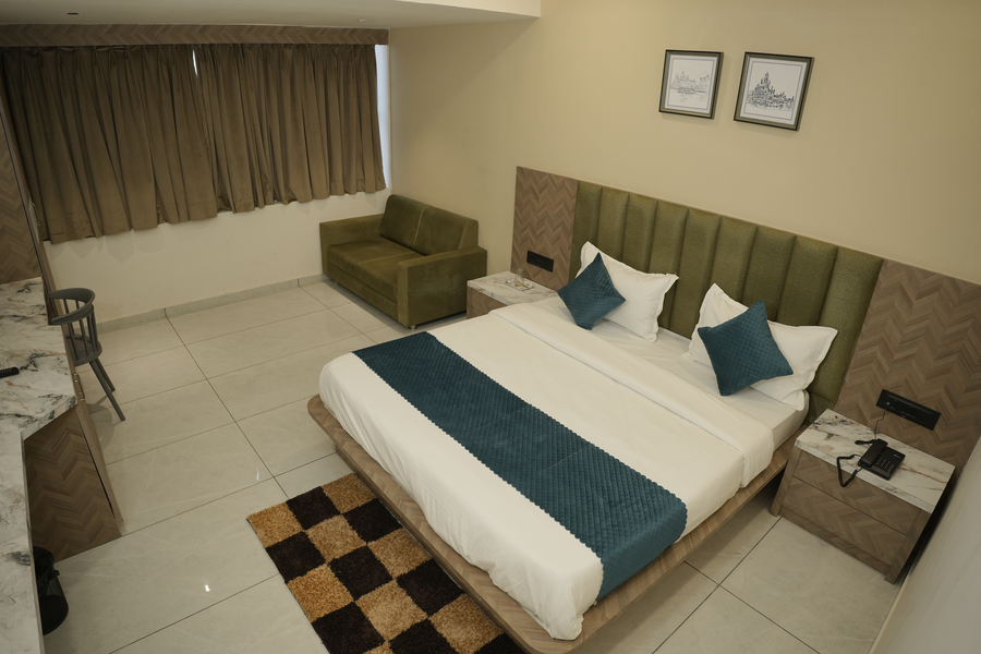 hotel white fortune
