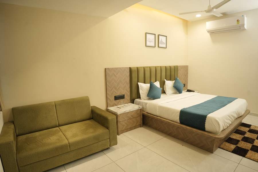 hotel white fortune