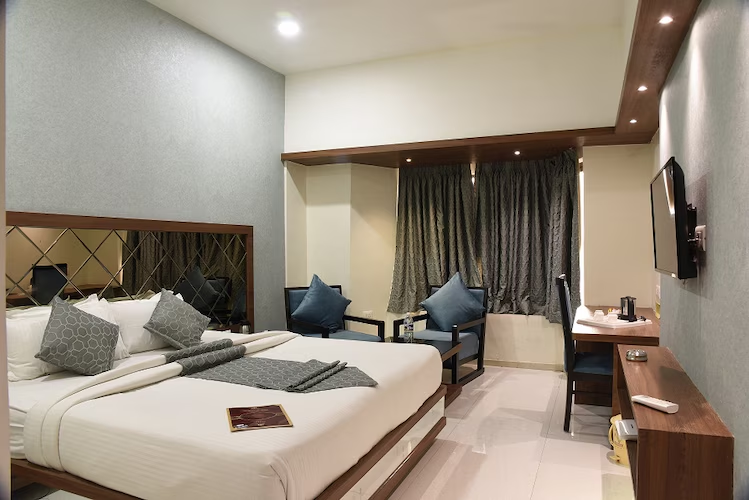 hotel samdareeya pvt ltd jabalpur