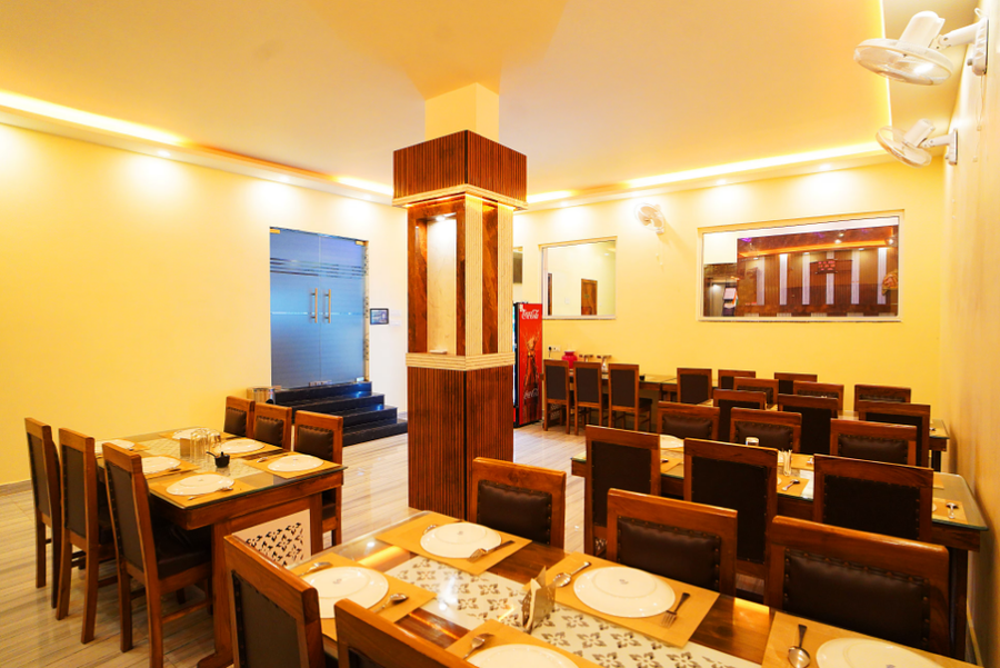 Elegant Beach Resort,,4 star