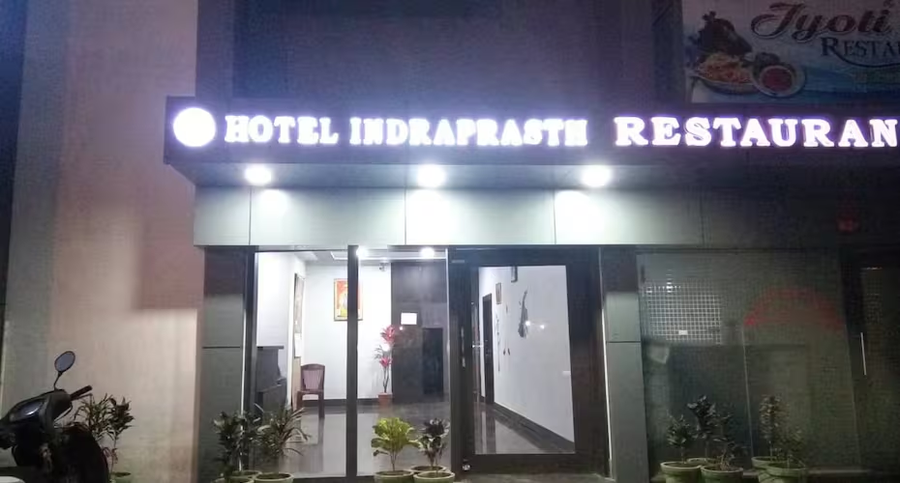 Hotel Indraprasth,,2 star
