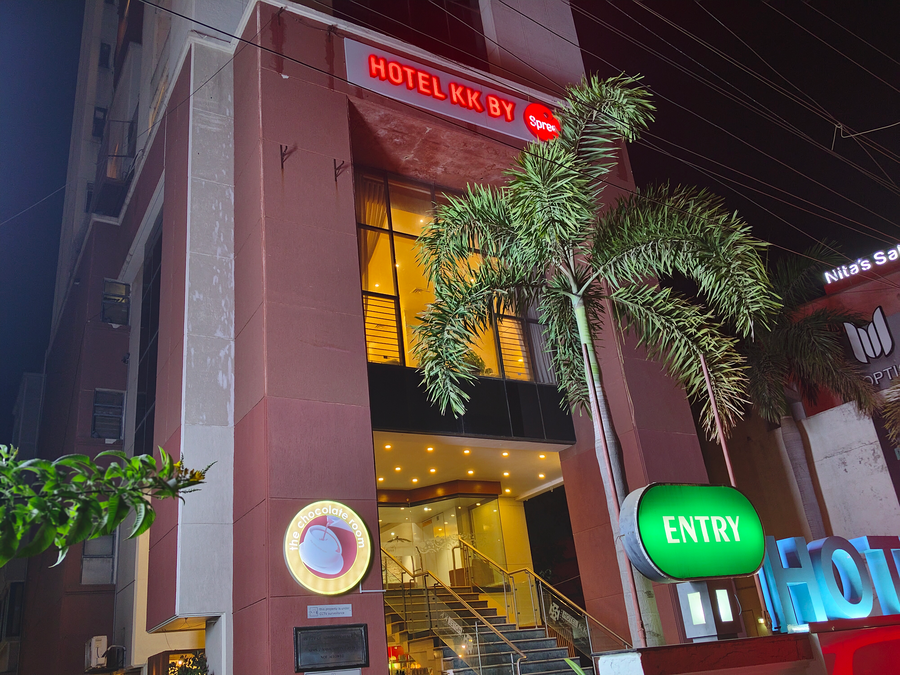 hotel kk by spree rajkot