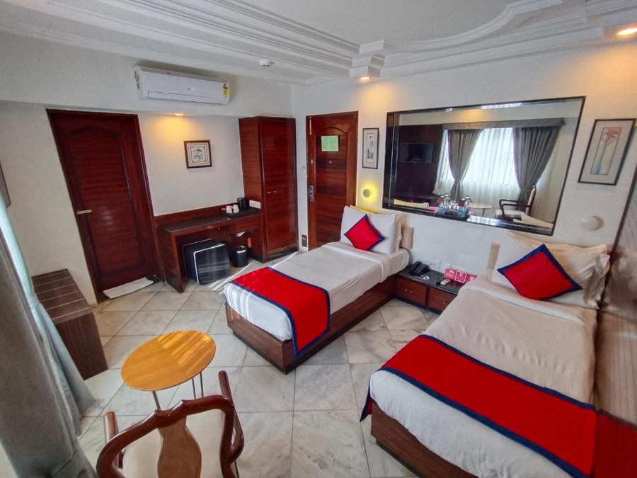 hotel kk by spree rajkot
