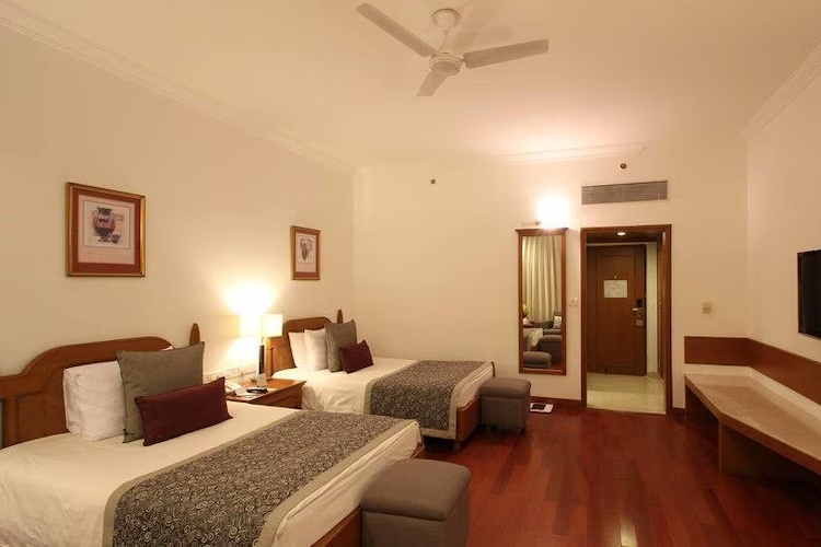 Jaypee Residency Manor Hotel Mussoorie, Book Hotels Starting