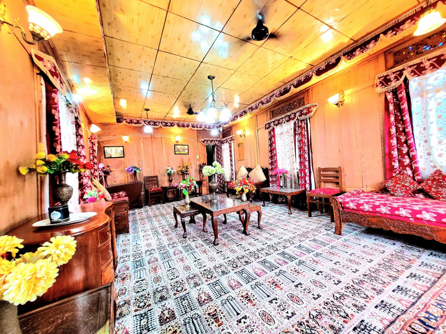 Houseboat Green Mountain,Dal Lake,3 star