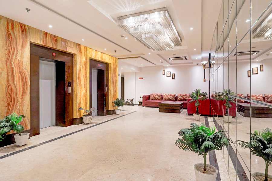 Townhouse Oak Agra Near Sultanganj Puliya Formerly Bb Grand,,3 star