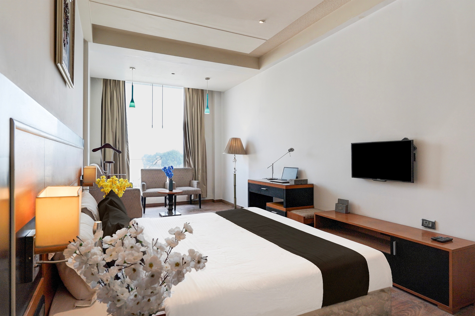 townhouse oak agra near sultanganj puliya formerly bb grand