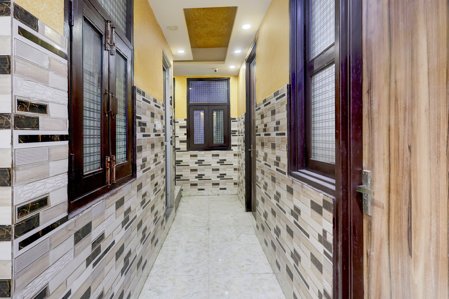 Hotel O Fazalpur,,3 star