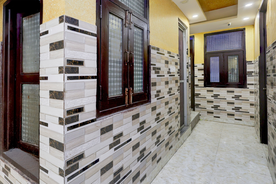 Hotel O Fazalpur,,3 star