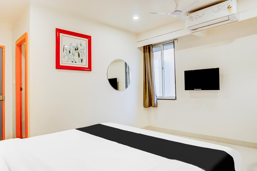 super townhouse hadapsar formerly savali inn