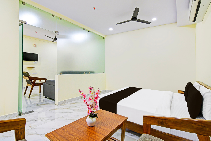 super townhouse dwarakanagar near gurudwara