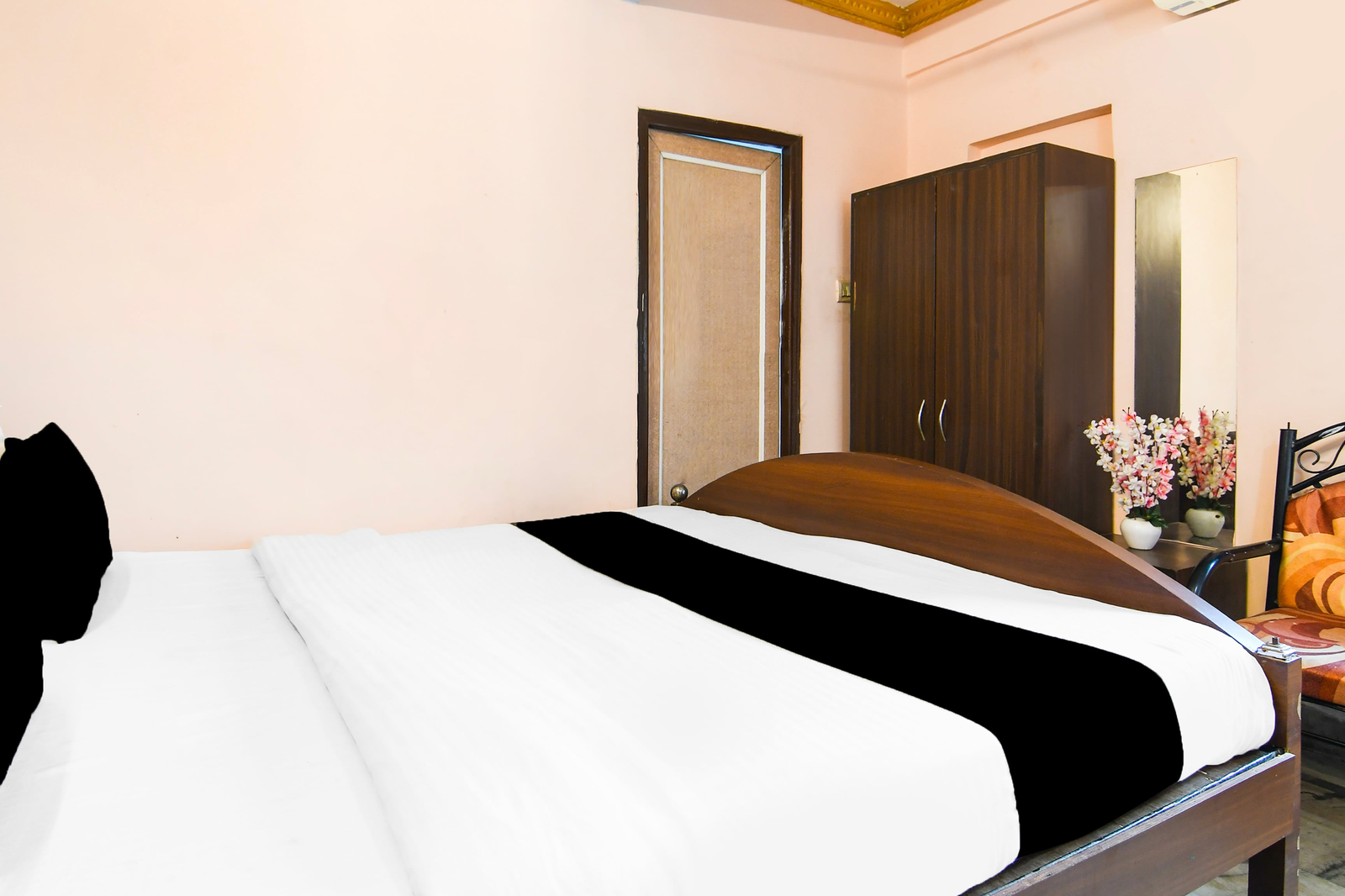 hotel o rajarhat near chinar park more formerly relyef inn