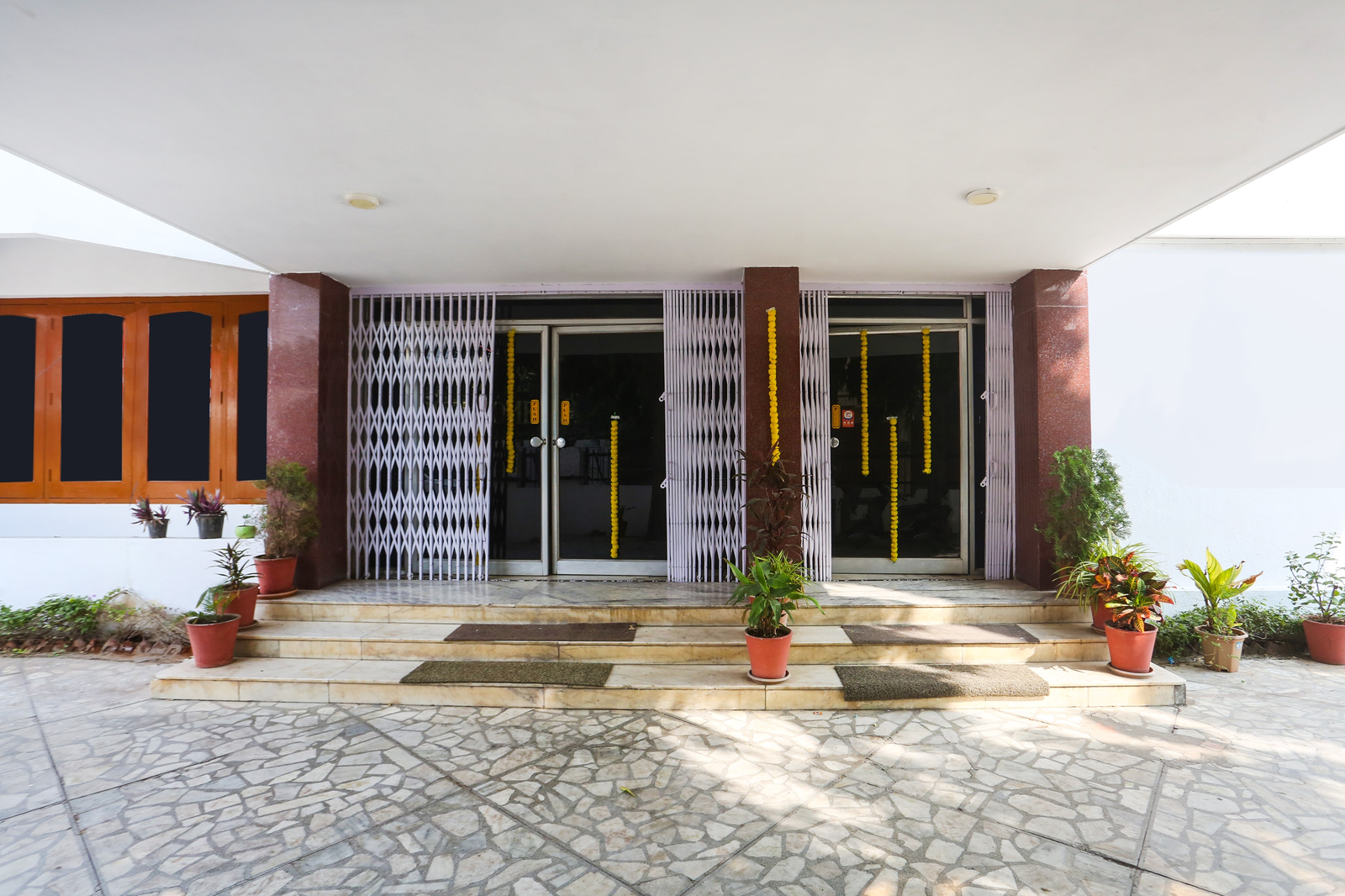 Super Townhouse Pichola Formerly Vinayak,Gulab Bagh,3 star