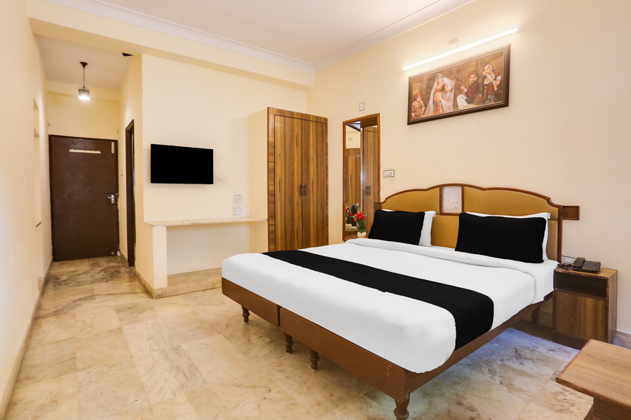 super townhouse pichola formerly vinayak