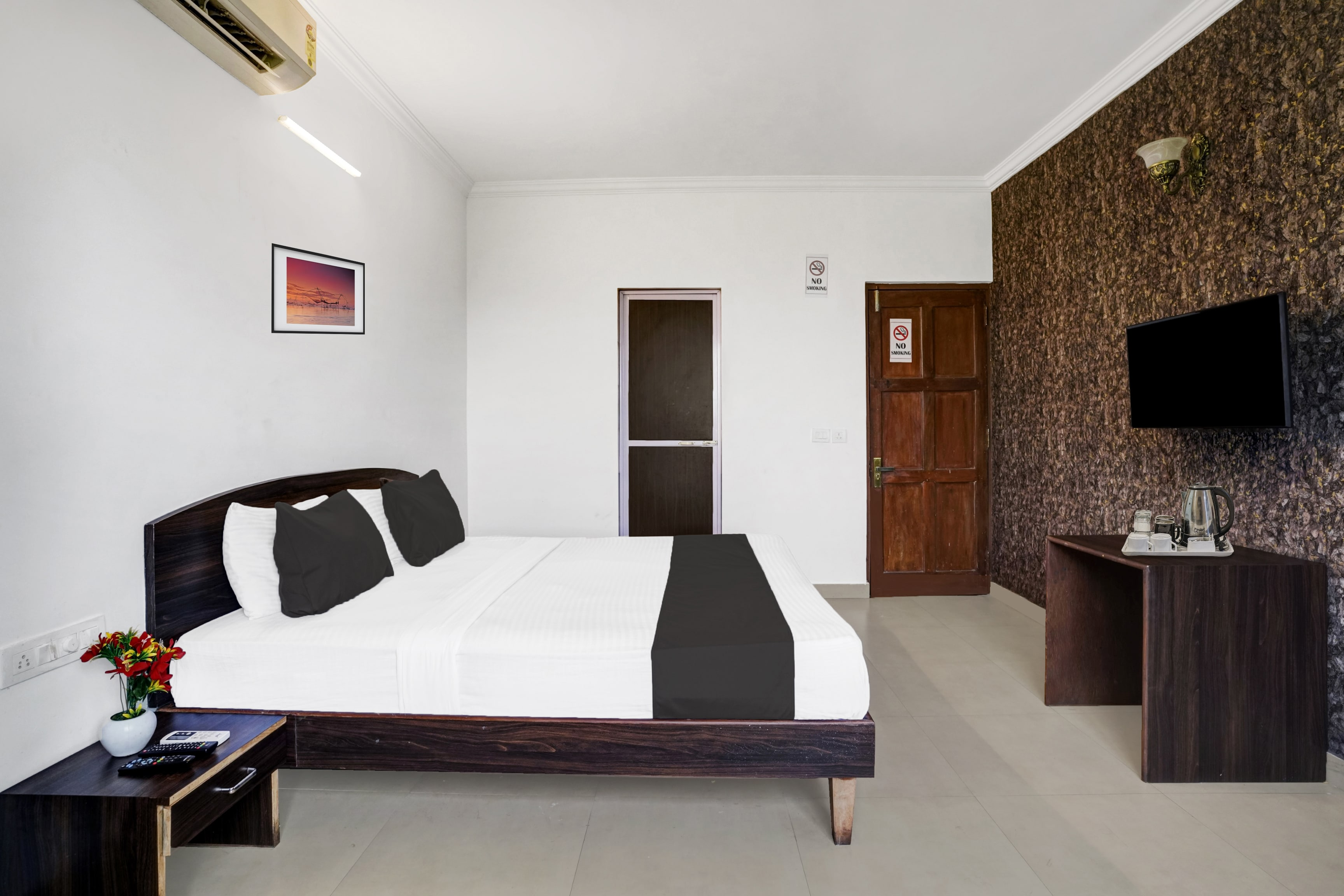 Super Hotel O Porvorim,,3 star