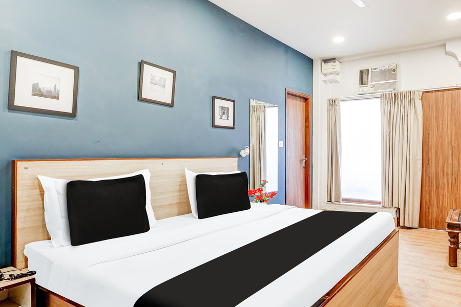 super collection o palam near railway station