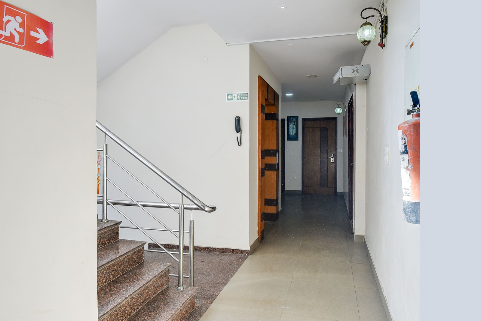 Super Townhouse Malviya Nagar Near Airport Formerly Royal Residency,Malviya Nagar,3 star