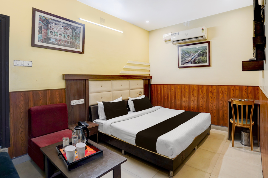 collection o jhalwar road near kota airport