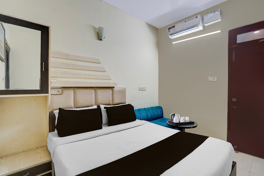 collection o jhalwar road near kota airport