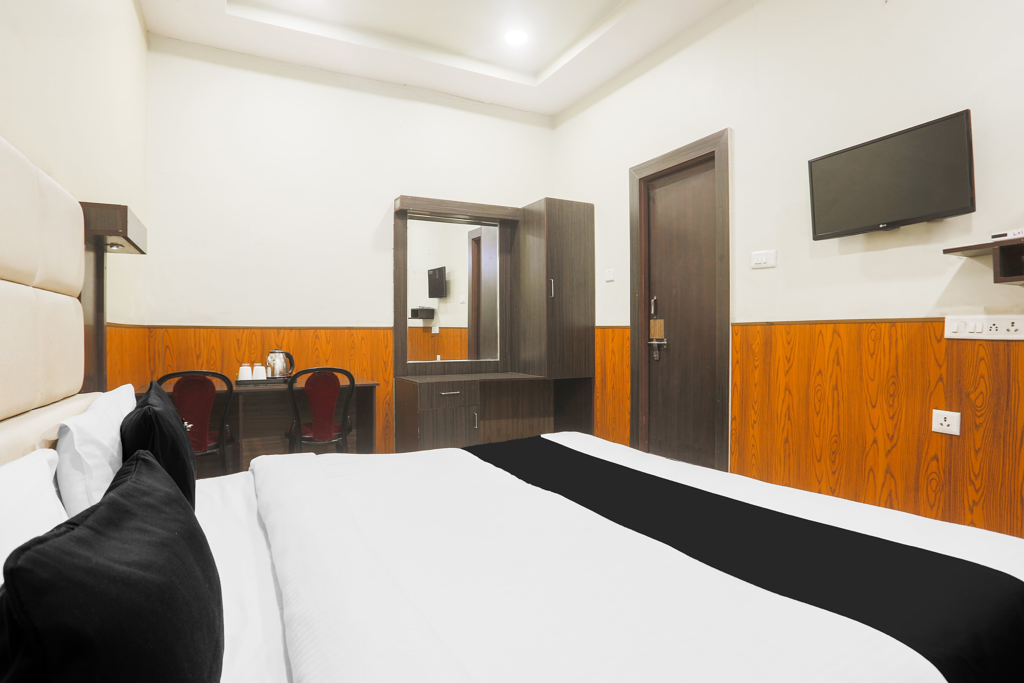 Collection O Jhalwar Road Near Kota Airport,Dhanmandi,3 star